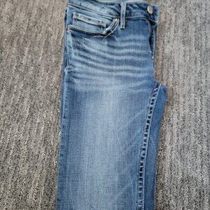 BKE Stella Slim Fit, Low Rise, Bootcut Jeans.  Size W26/L31 1/2
